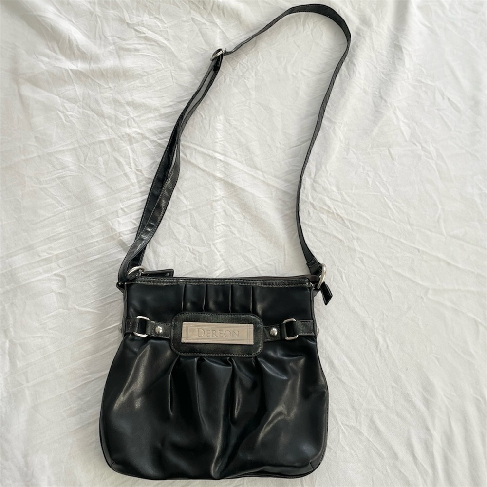 Dereon y2k vintage early 2000s whimsigoth grunge Black Shoulder Bag